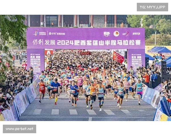 2024重庆江津东方爱情马拉松激情开跑 淘汰赛冲刺成赛道焦点 2024重庆江津东方爱情马拉松激情开跑 淘汰赛冲刺成赛道焦点