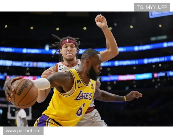 掘金本赛季四度击败爵士实现队史首次横扫的精彩时刻回顾 掘金本赛季四度击败爵士实现队史首次横扫的精彩时刻回顾