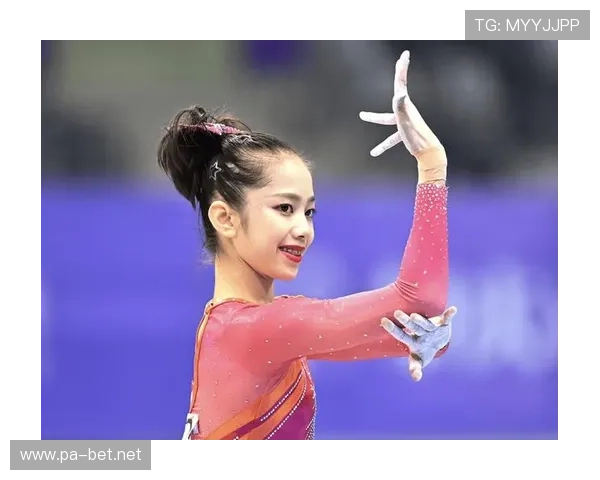 吴柳芳正式复出首次直播不敢跳舞全新转型打造不同风格 吴柳芳正式复出首次直播不敢跳舞全新转型打造不同风格